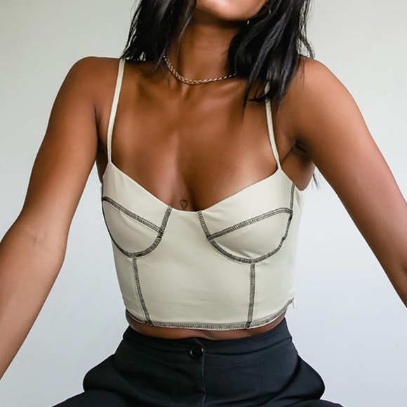 Princess Polly Tops - Princess Polly Leilani Top